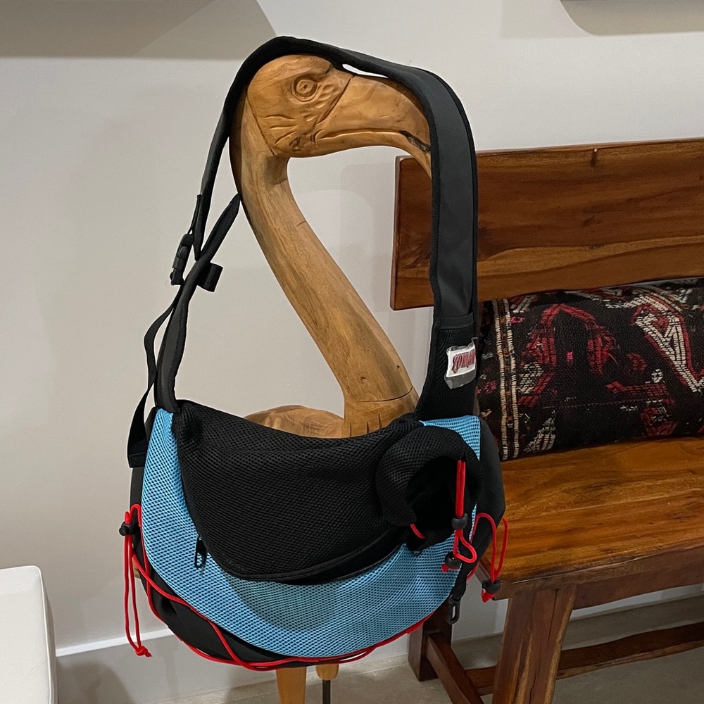 Stylish Black and Blue Lumar dog Bag